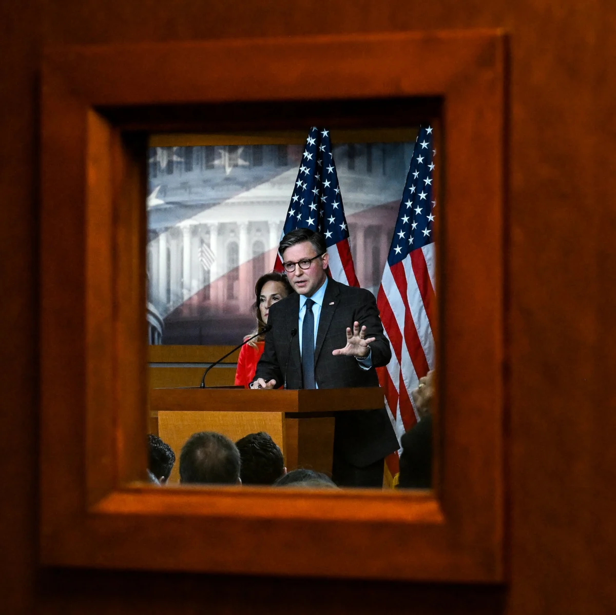 House Votes to Avert Government Shutdown Before Midterms