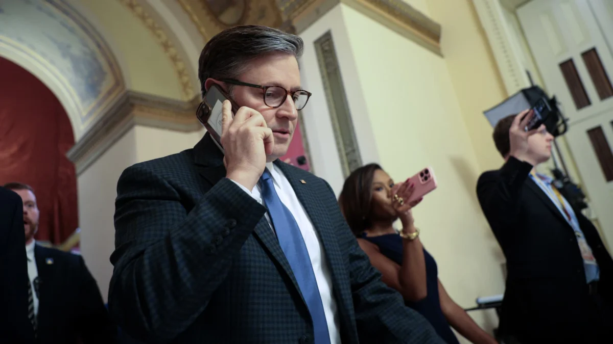 House Returns Home as AI Regulation Urgency Stalls on Capitol Hill