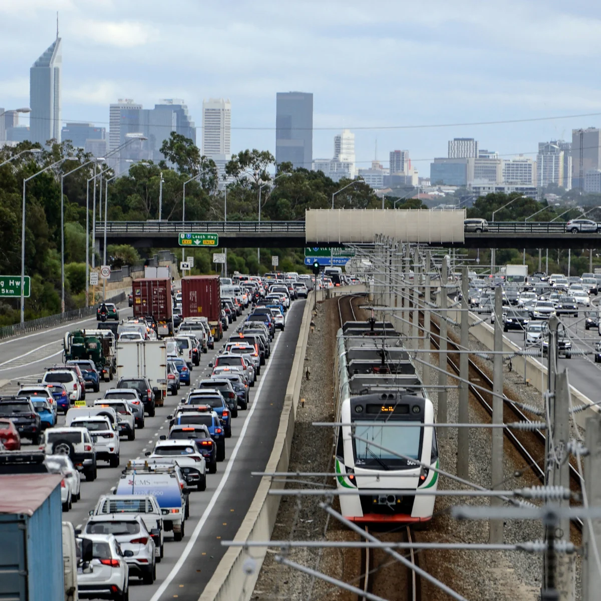 Electric Cars Overtake Gas Cars in Australia
