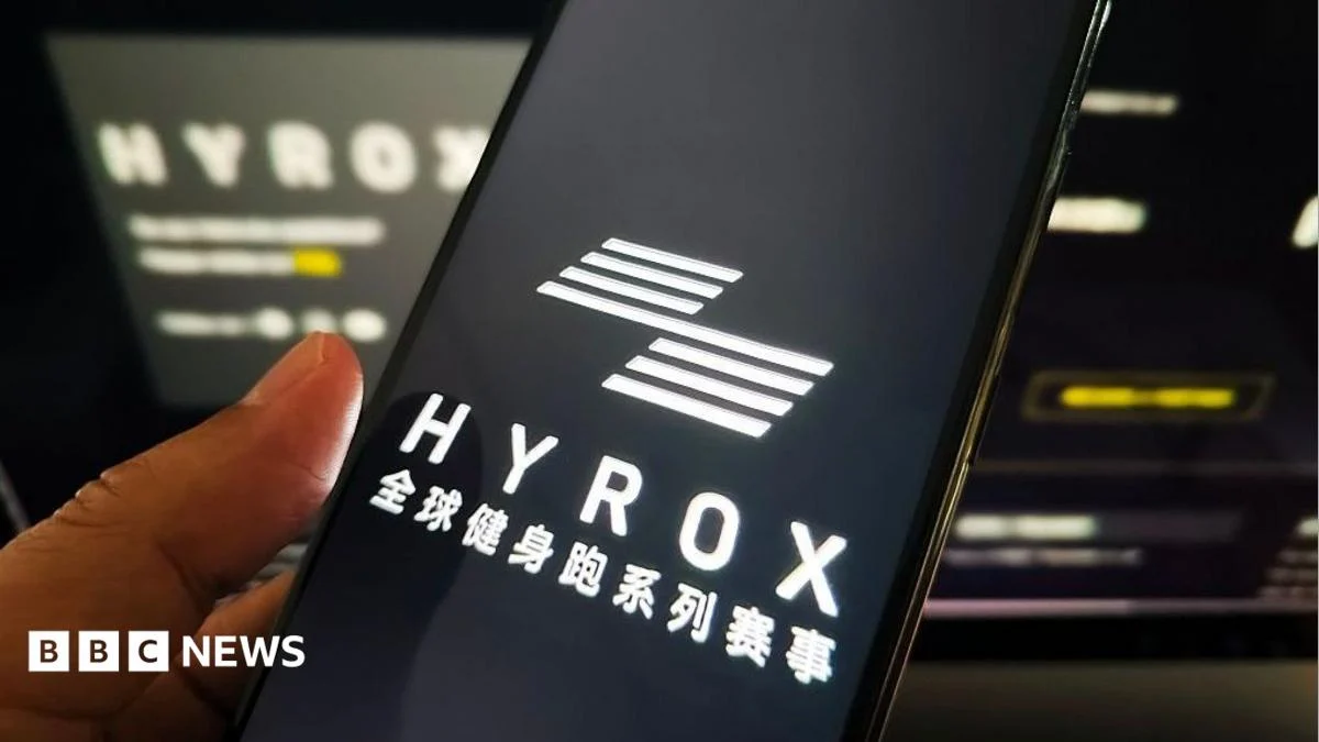 Hyrox athlete continues race after accident, sparking hygiene debate