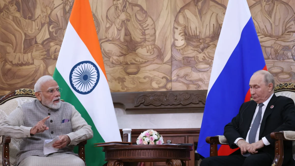 Modi Urges Putin to End Ukraine War Amid Tariff Threat