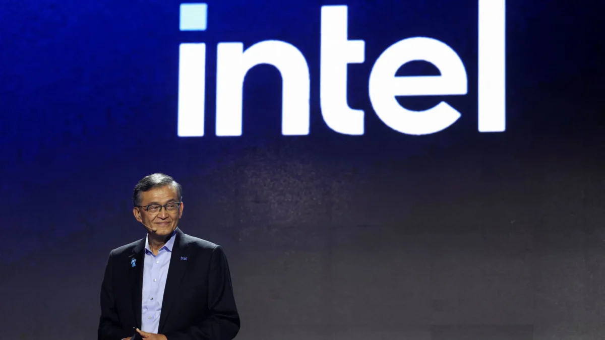 Intel, SK Hynix Discuss U.S. Memory Chip Manufacturing Partnership