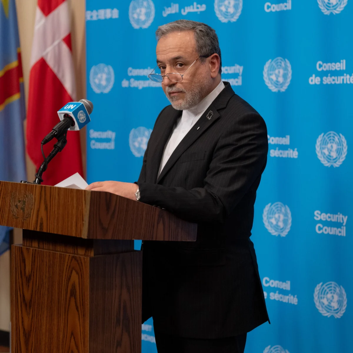 Iran Awaits Official U.S. Response After Trump Rebuffs Cease-Fire Offer