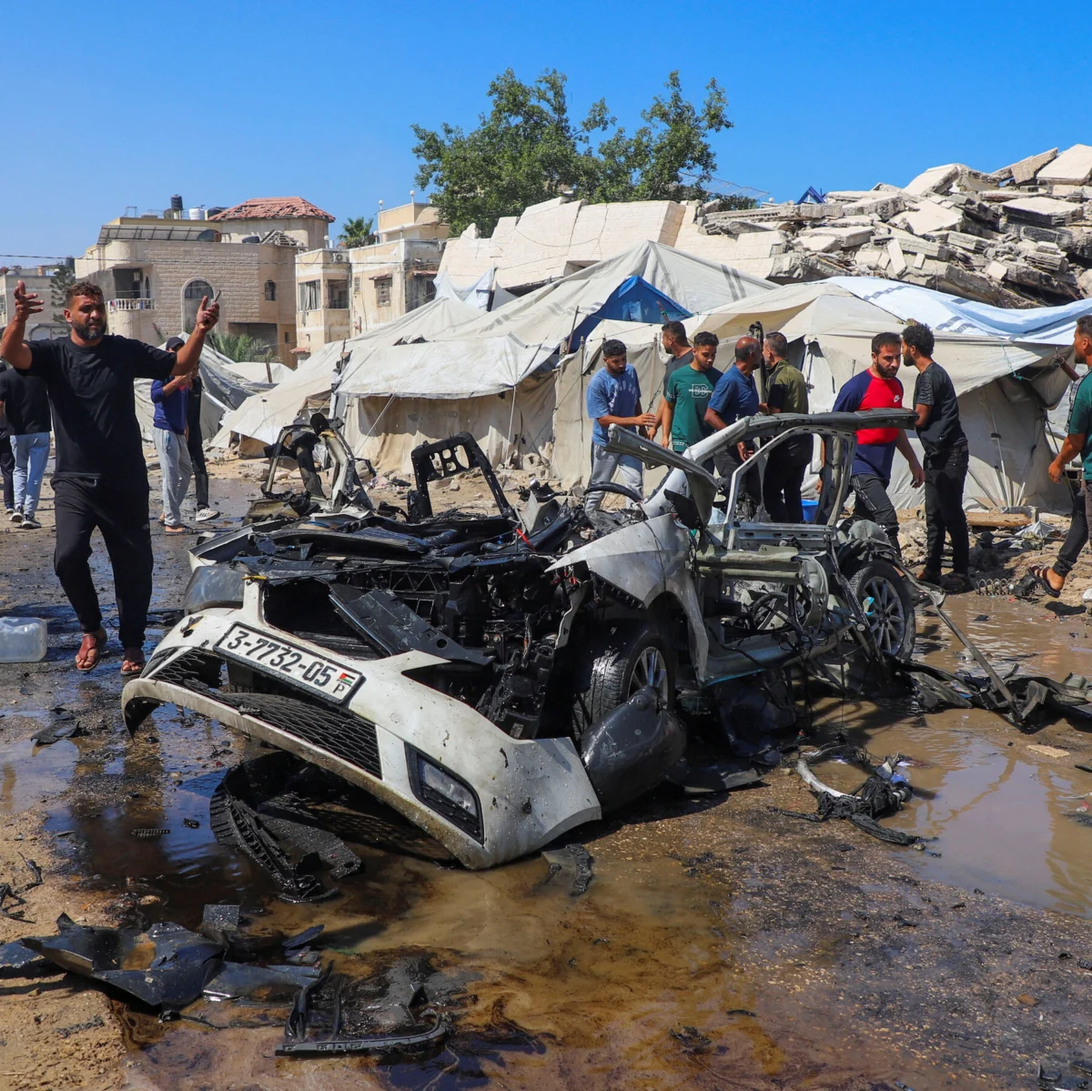 Israeli Raid in Gaza Kills 4, Palestinian Officials Say