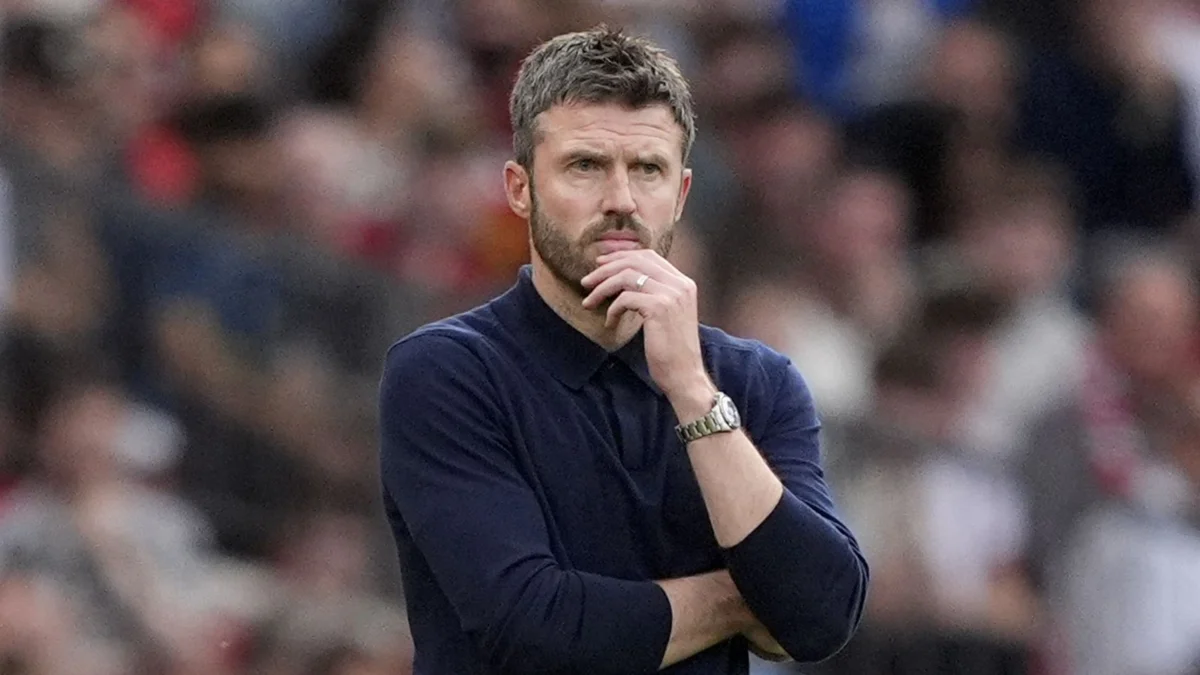 Pressure Grows on Man Utd After Derby Loss, Says Neville