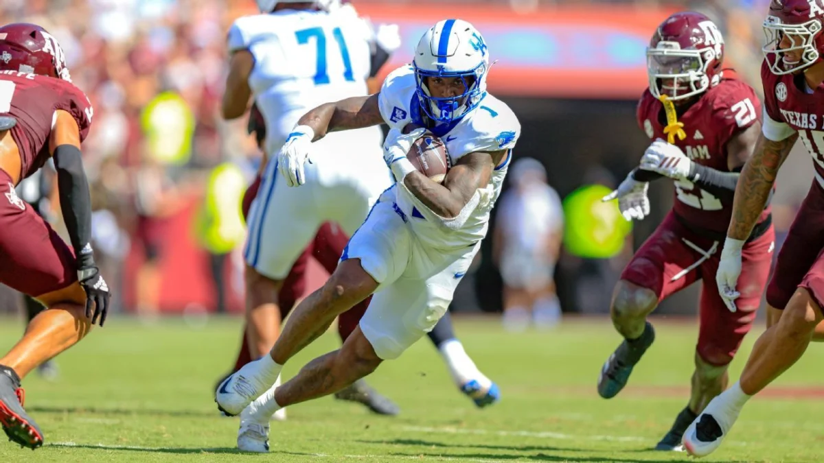 Kentucky Stuns No. 9 Texas A&M in First Road Win Under Stein