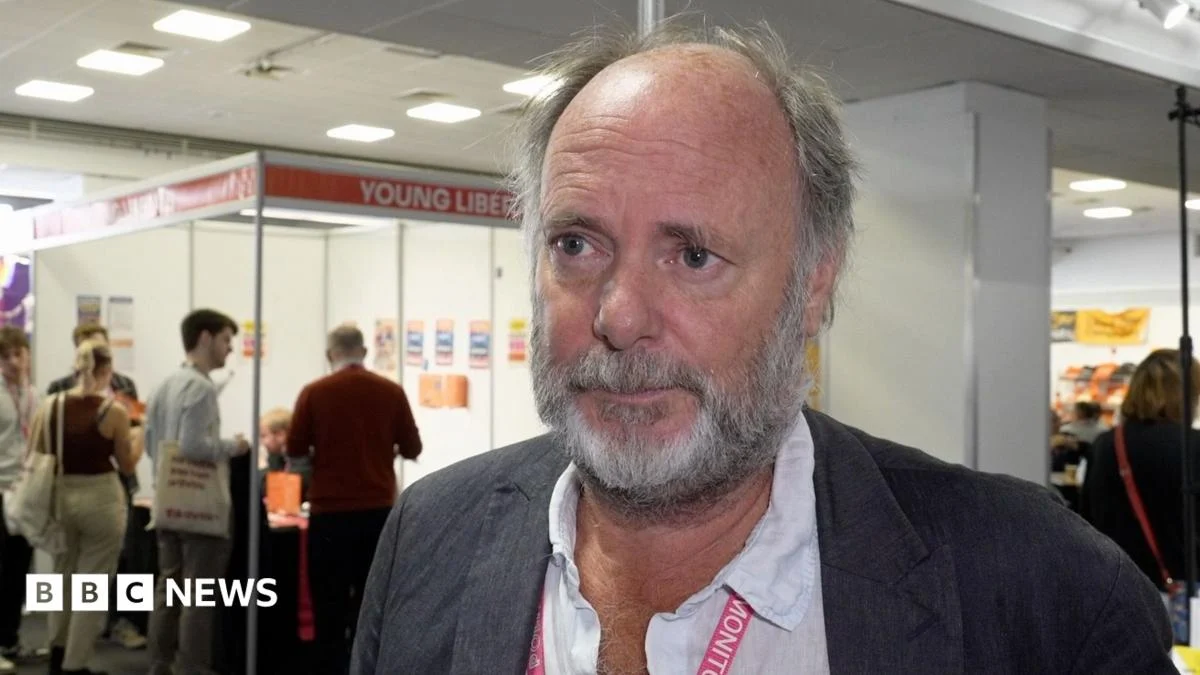 Devon Council Leader Criticizes Davey Leadership