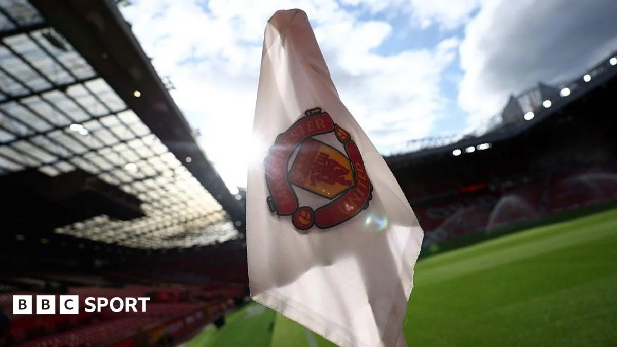 Man Utd Debt Stays Over £1bn Despite Cost-Cutting