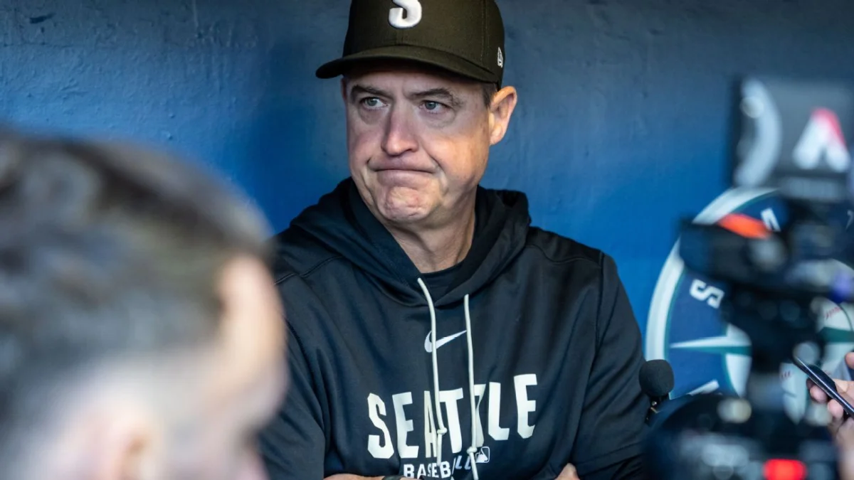 Seattle Mariners Fire Manager Dan Wilson After Difficult Season