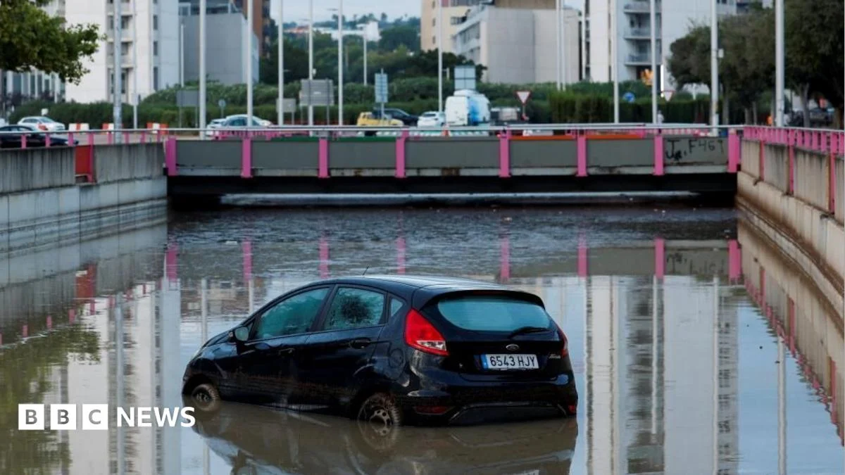 Barcelona Region Floods Leave One Dead, Disrupt Valencia and Catalonia