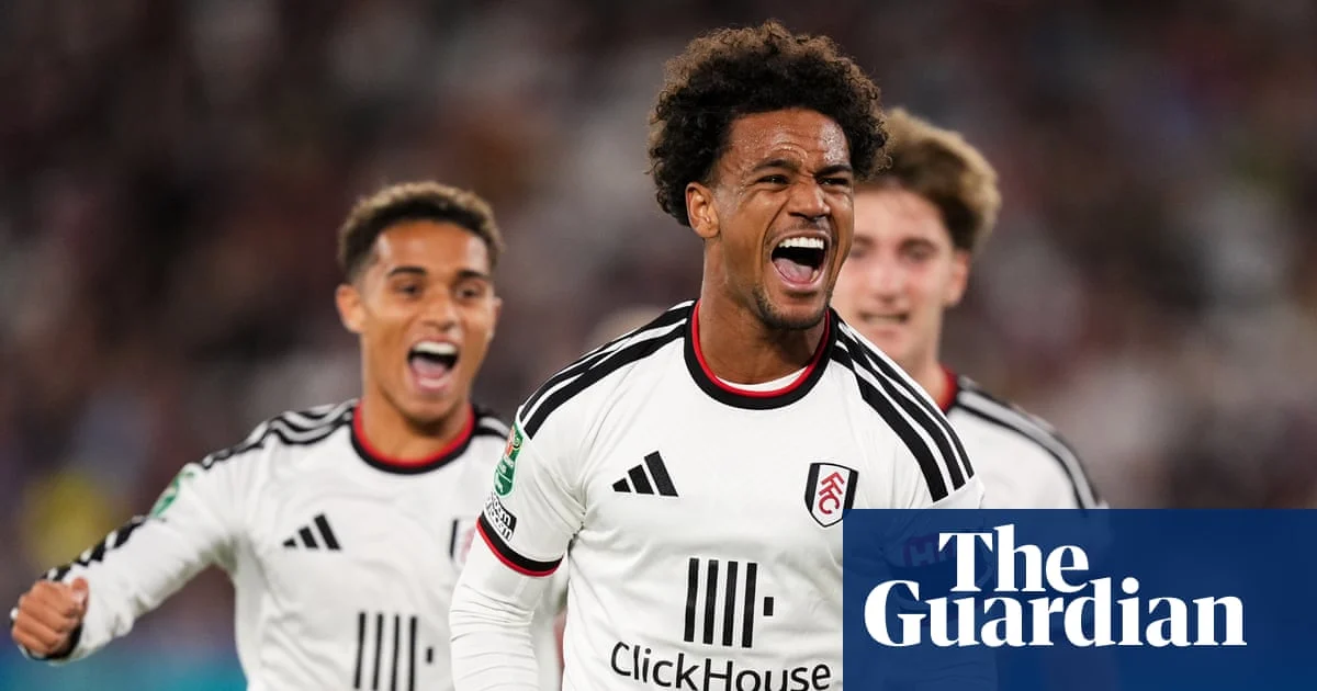 Oscar Bobb sends Fulham into Carabao Cup last 16 past West Ham