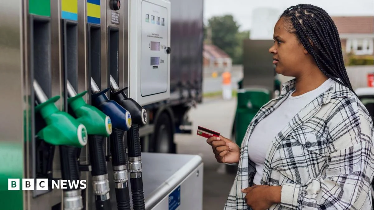UK Inflation Rises as Petrol and Diesel Prices Increase