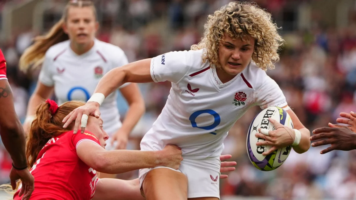 Red Roses Face Black Ferns at Packed Allianz Stadium