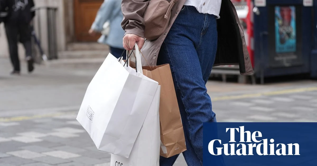 UK Retail Sales Rise 0.5% in August, Defying Expectations