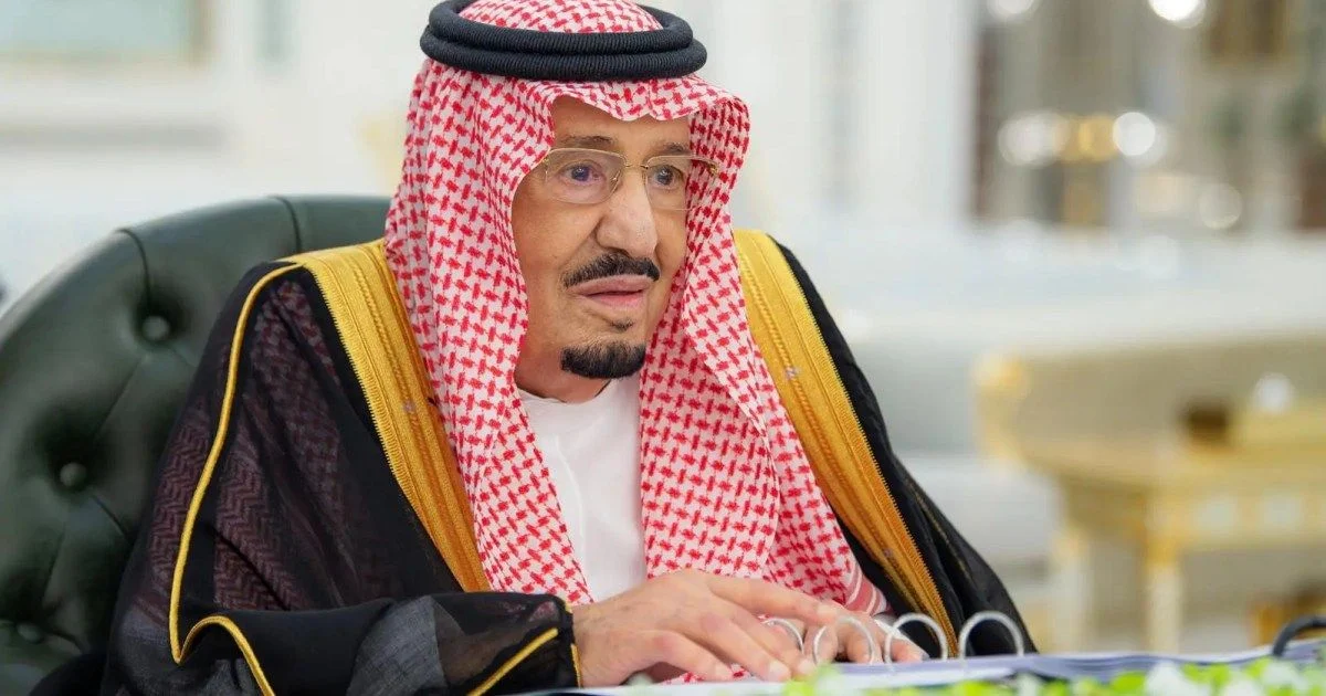 Saudi King Condemns Houthi Targeting of Mecca