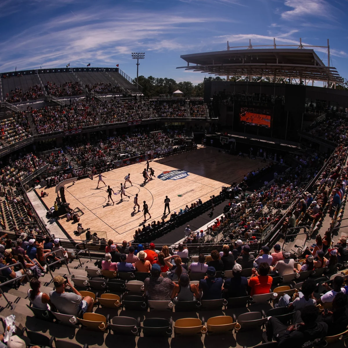 Senate Approves College Sports Measure as House Outlook Remains Unclear