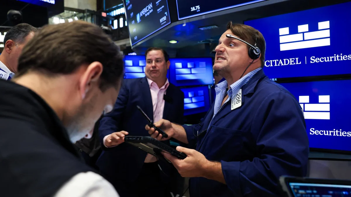Stock Futures Flat as Treasury Yields Spur Market Sell-Off