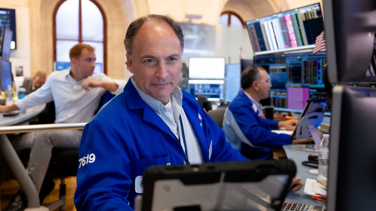 Stock Futures Steady as Bond Yields Rise, Dow Eyes Fourth Loss Week