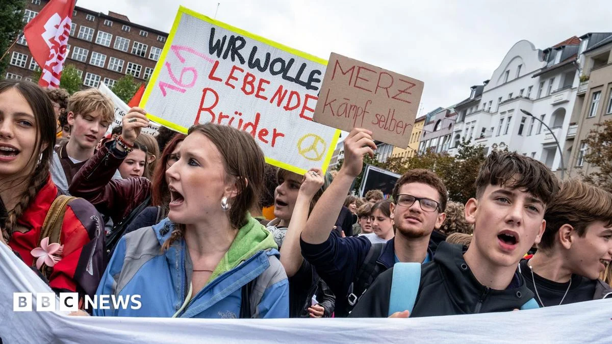 Students strike across Germany over military service law