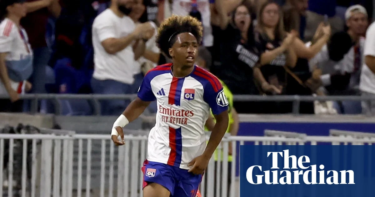 Sunderland beat Crystal Palace to sign Malick Fofana in £31m deal
