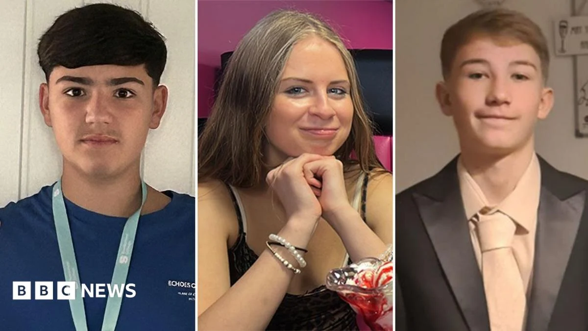 Teens who died in car that entered river named