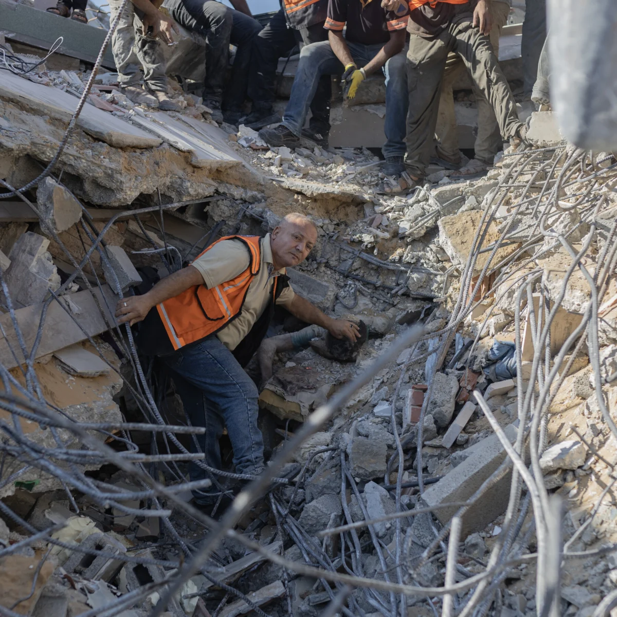 Gazans Face Deadly Choice as A.I. Behavior Raises Concern