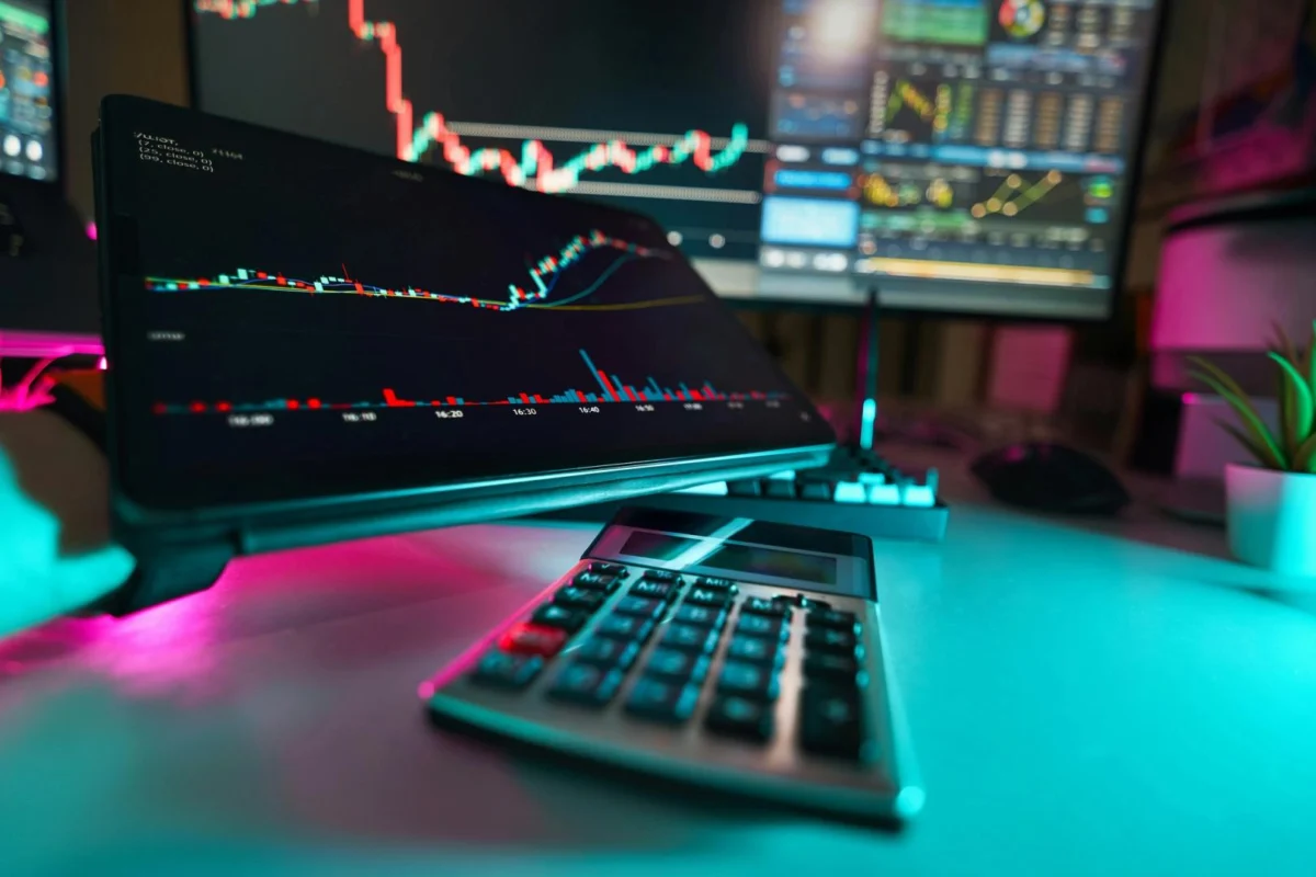 Crypto Traders Hold Steady as Sentiment Cools, Data Shows