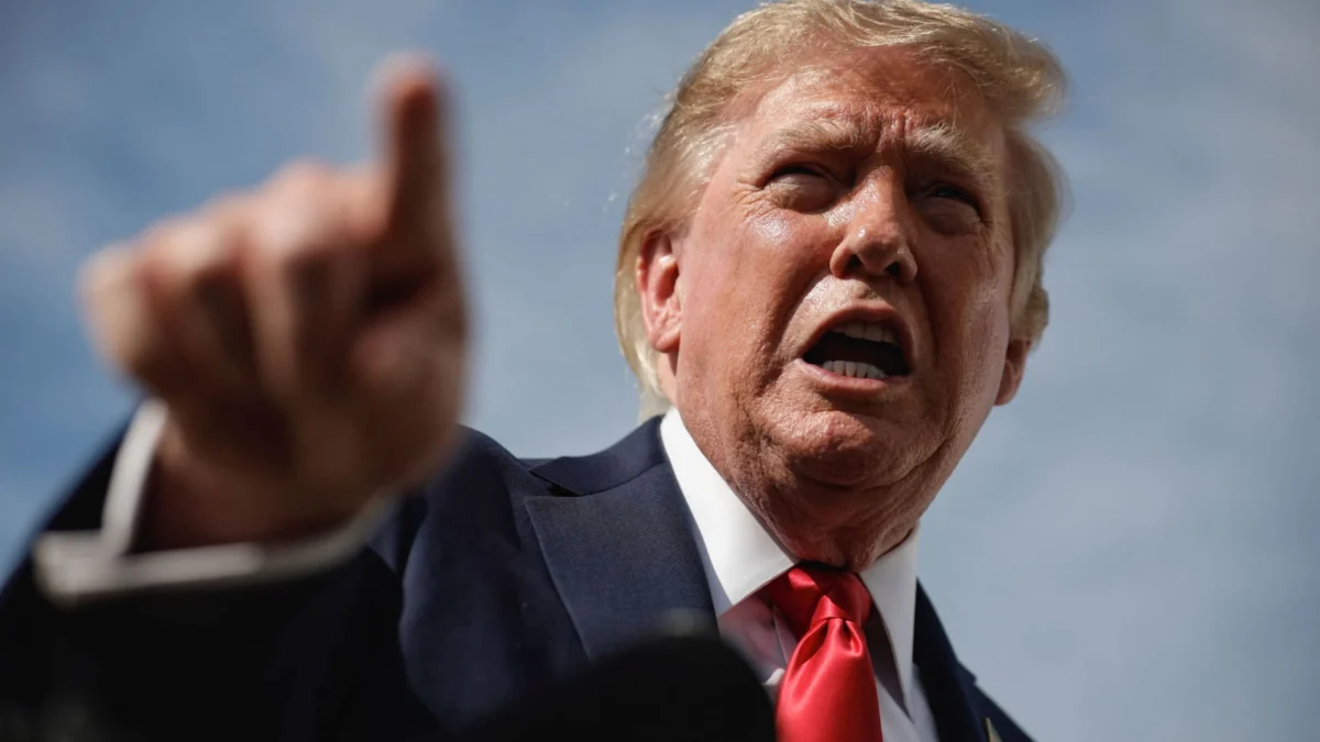 Trump expresses confidence in Fed Chair Warsh, calls for interest rate cuts