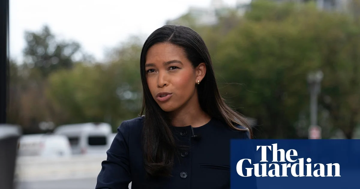 Trump tells female reporter to be quiet over press pool criticism