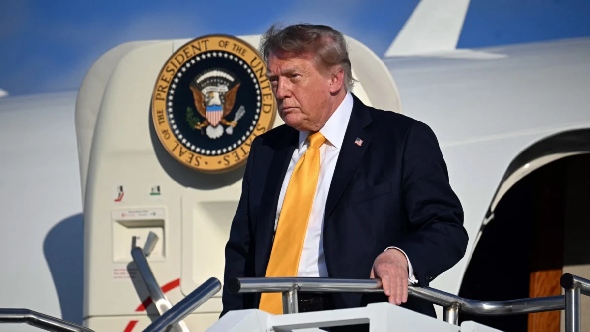 Trump Municipal Bond Holdings Reach Up to $1 Billion