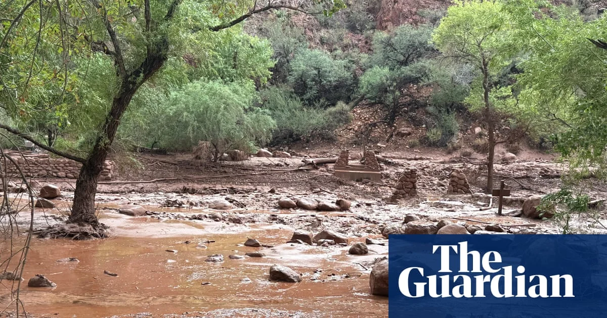 Two dead, 15 missing after Grand Canyon flash flood