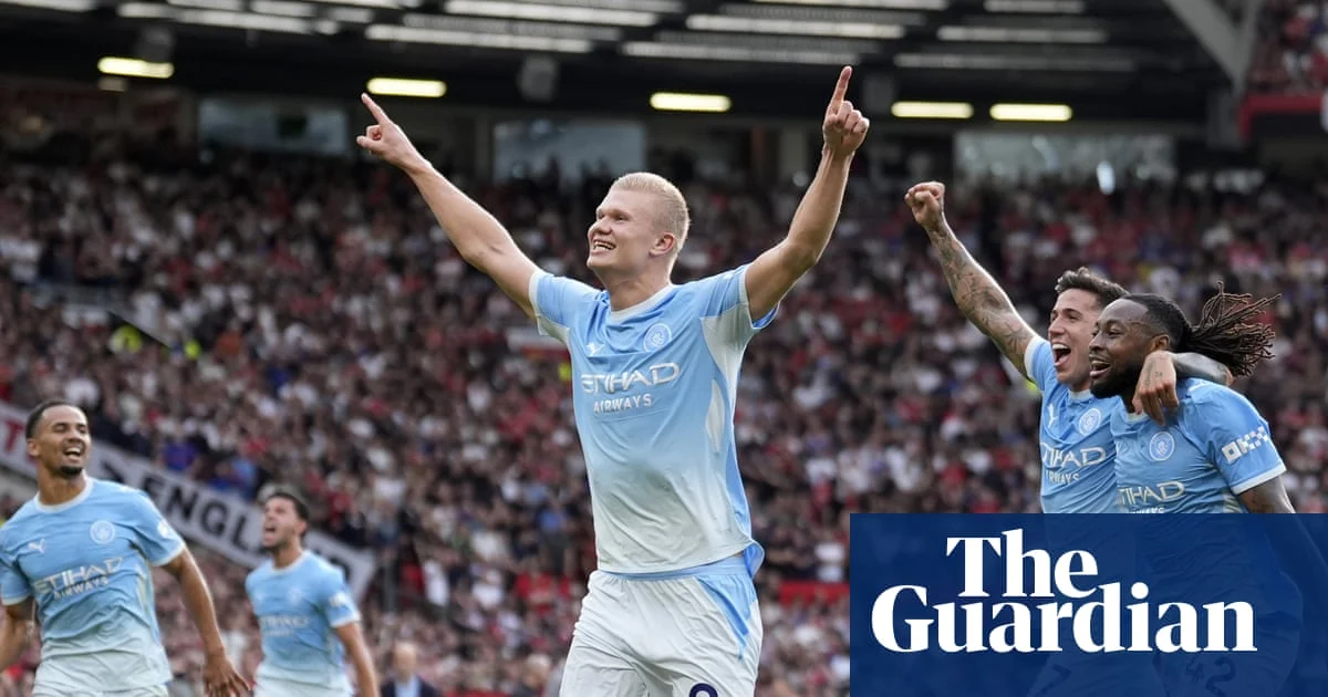 VAR Controversy Decides Manchester Derby as City Keep Pace with Arsenal