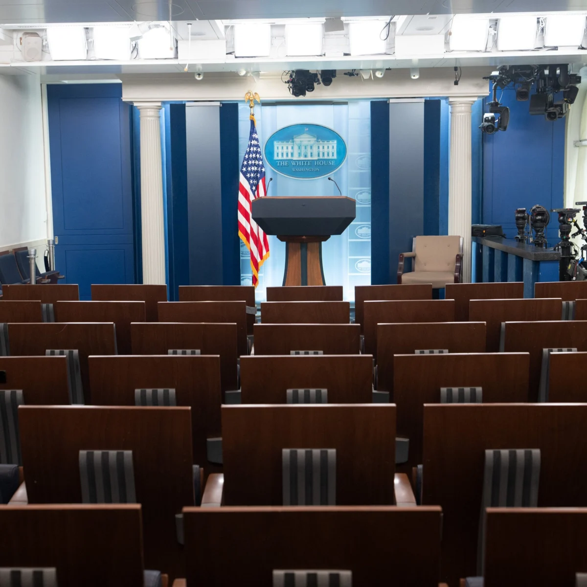 White House Defends Trump Ban on CNN, MSNBC, Politico in Court Filing