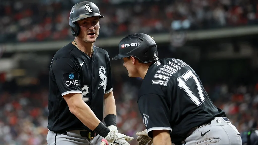 White Sox Beat Astros in AL Wild Card Opener