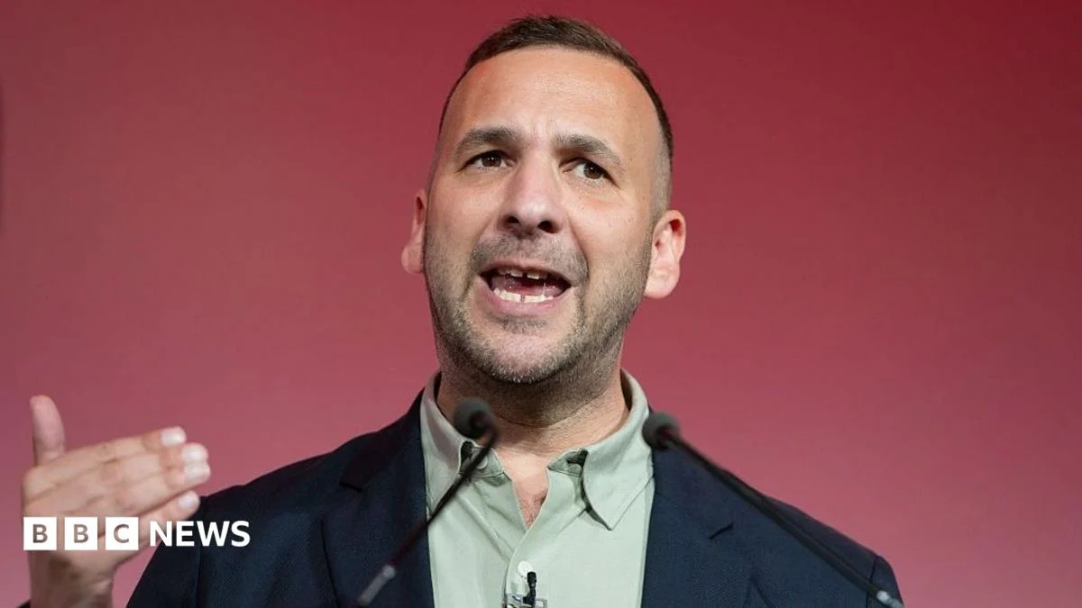 Green Party Leader Zack Polanski to Run for Starmer’s Seat
