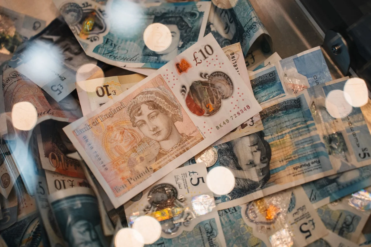 Bank of England Holds Interest Rate at 3.75% Amid Higher Inflation