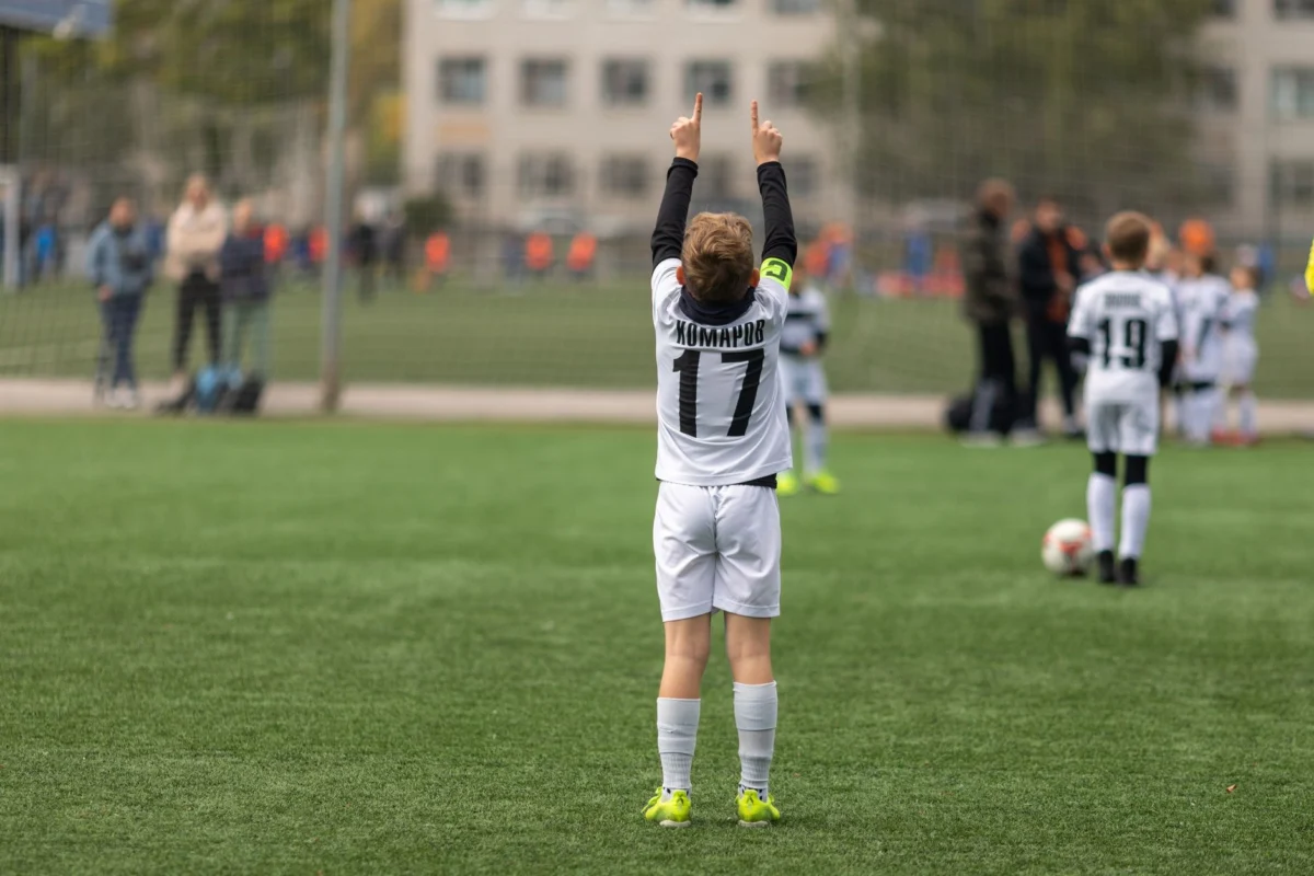 Haaland Goal Lifts Manchester City Past United in Derby