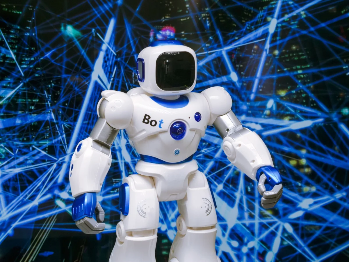 Humanoid robot sales reach 7,000 globally last year