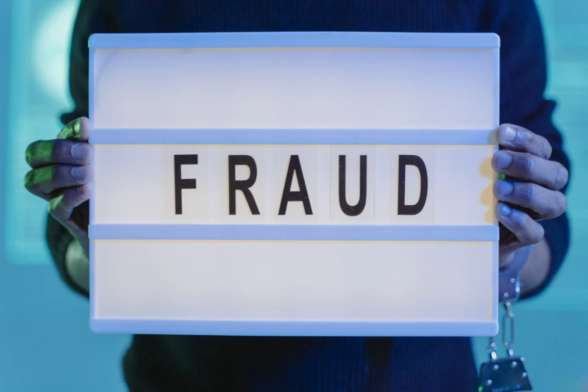 AP News Investigates Scams in Recent Reporting