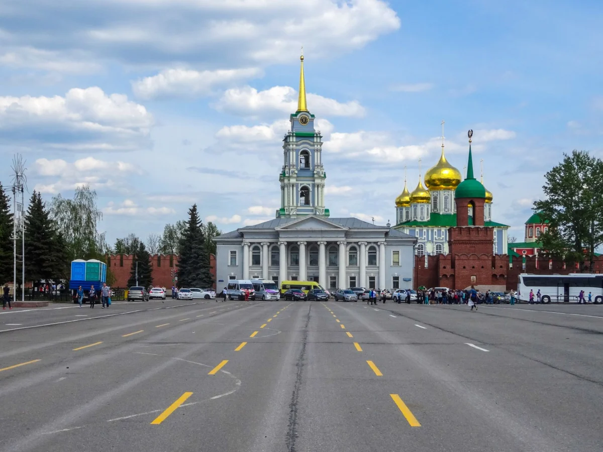 Kremlin Party Retains Russian Parliament Control After Orchestrated Vote