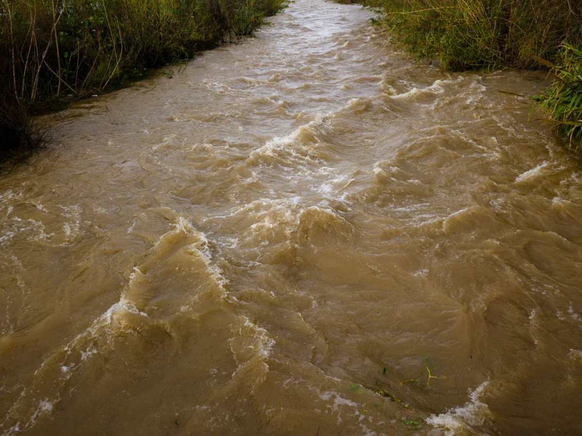 Nor’easter Floods Northeast, Leaves Over 100,000 Without Power