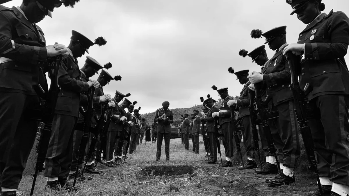 Pregnant Soldier Mourns Husband at Funeral in Ukraine