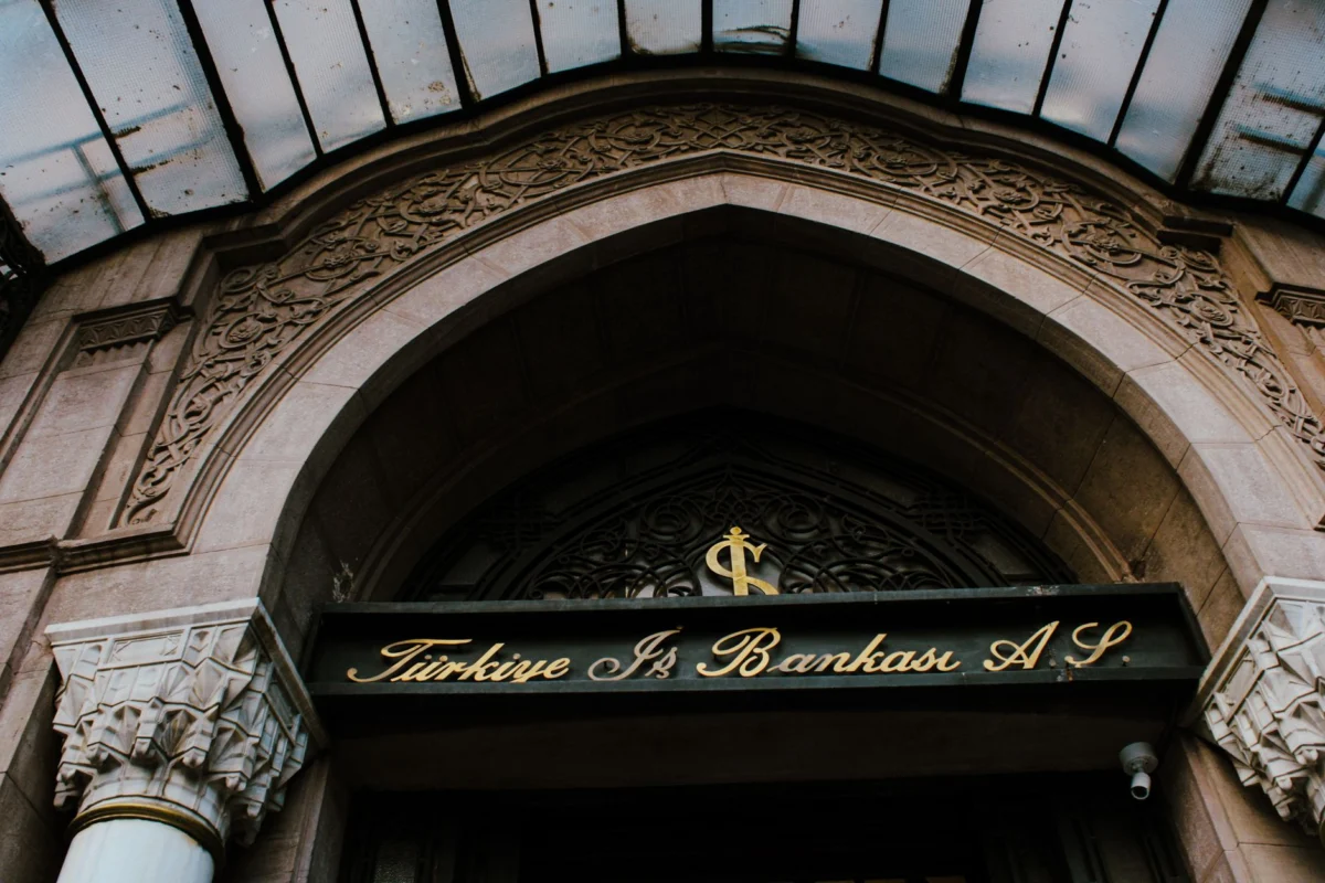 U.S. sanctions Turkish bank, subsidiaries in move against Iran