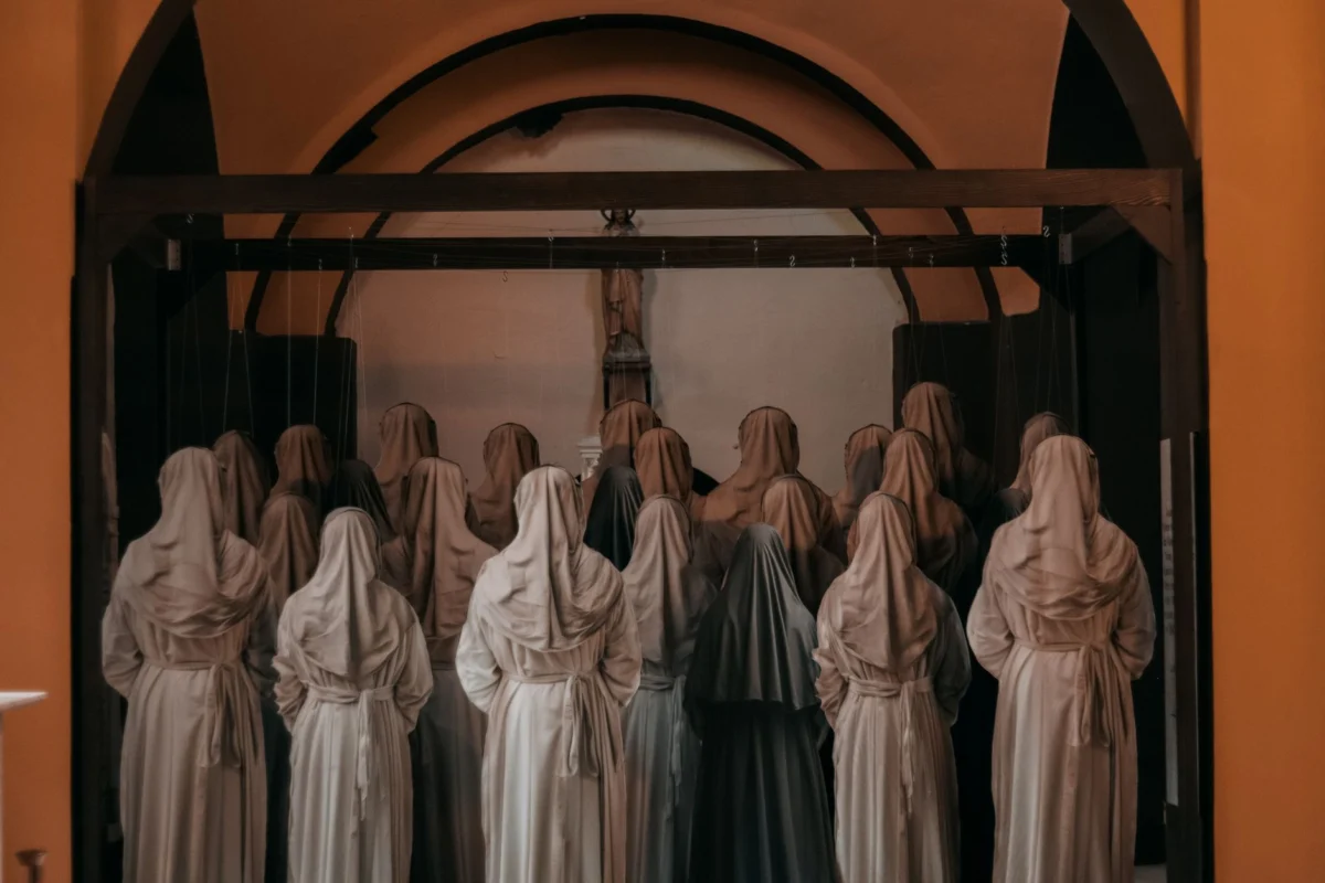 Stabbing at Polish Catholic Convent Kills One, Wounds Four