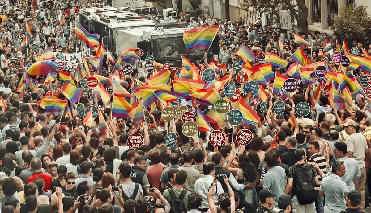 Turkey expands arrests after LGBTQ+ crackdown