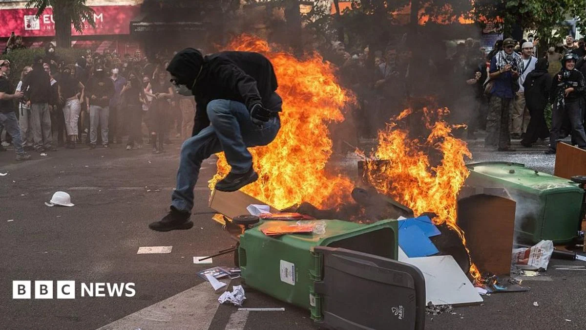 France School Protests Reveal Deep National Divisions