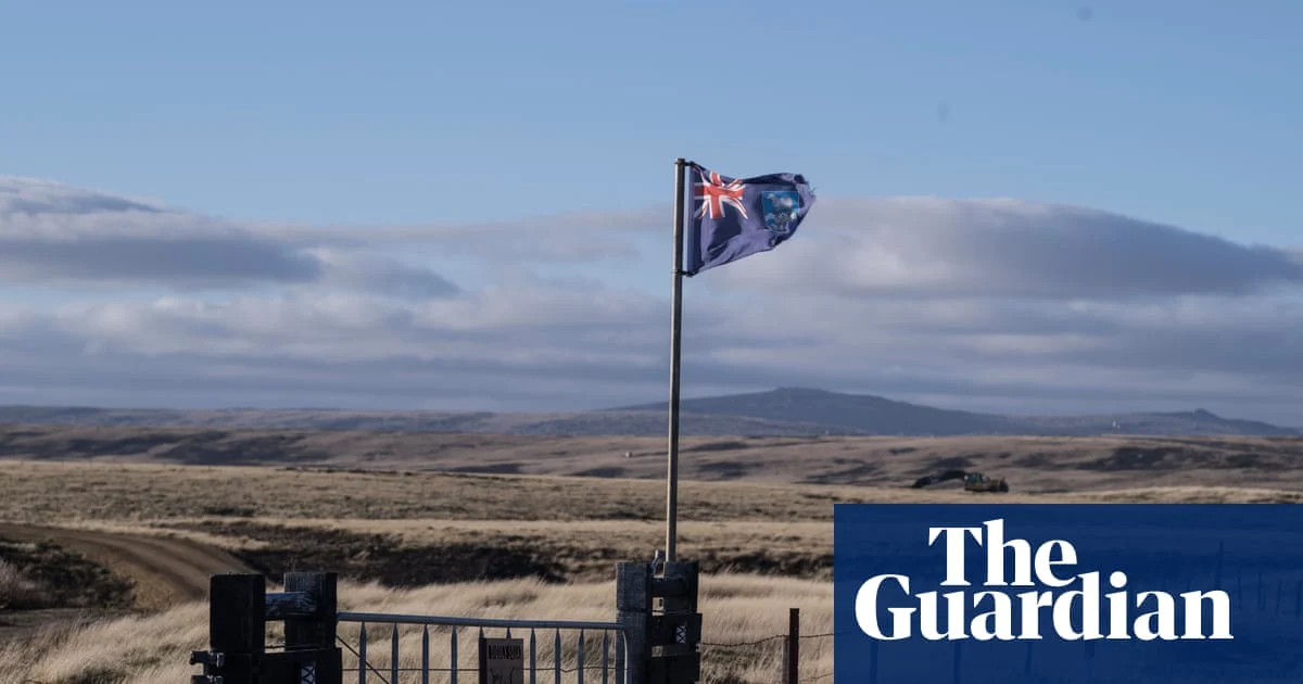 Falklands Face Renewed Argentine Pressure Decades After Conflict
