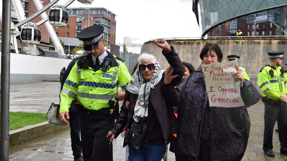 94-Year-Old Jewish Barrister Detained at Pro-Palestine Rally