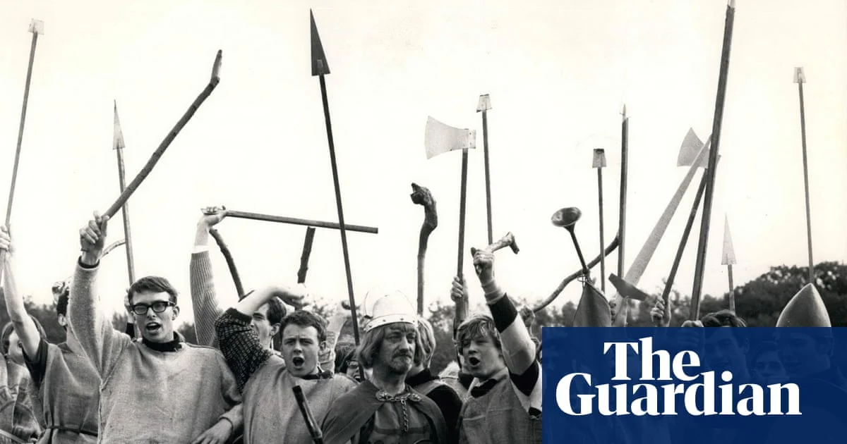 English Heritage Acquires Rare Footage of 1966 Battle of Hastings Re-enactment