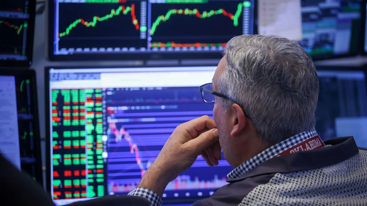 AI Infrastructure Stocks Tumble Amid Sell-Off